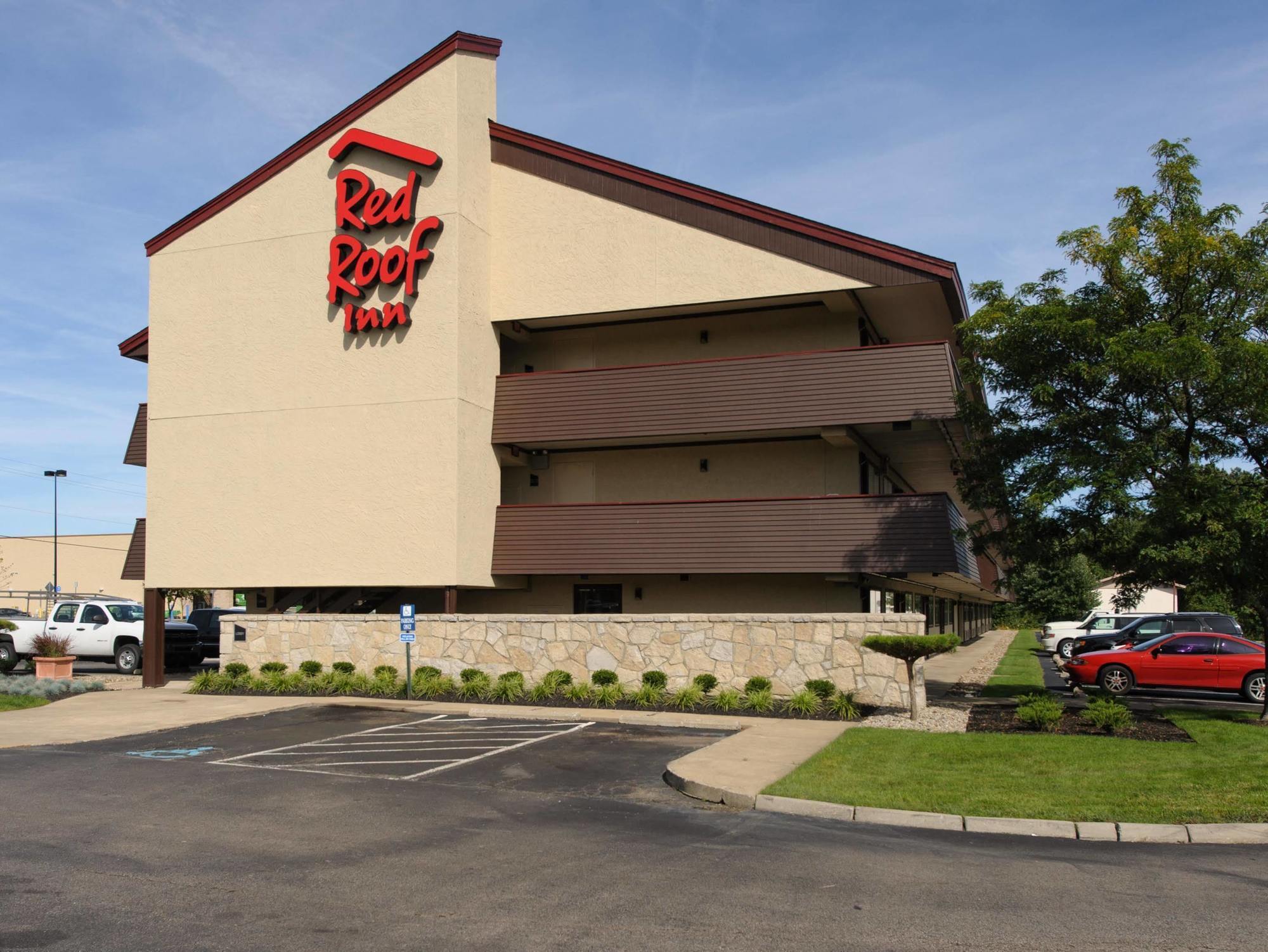 Red Roof Inn Akron Exterior photo